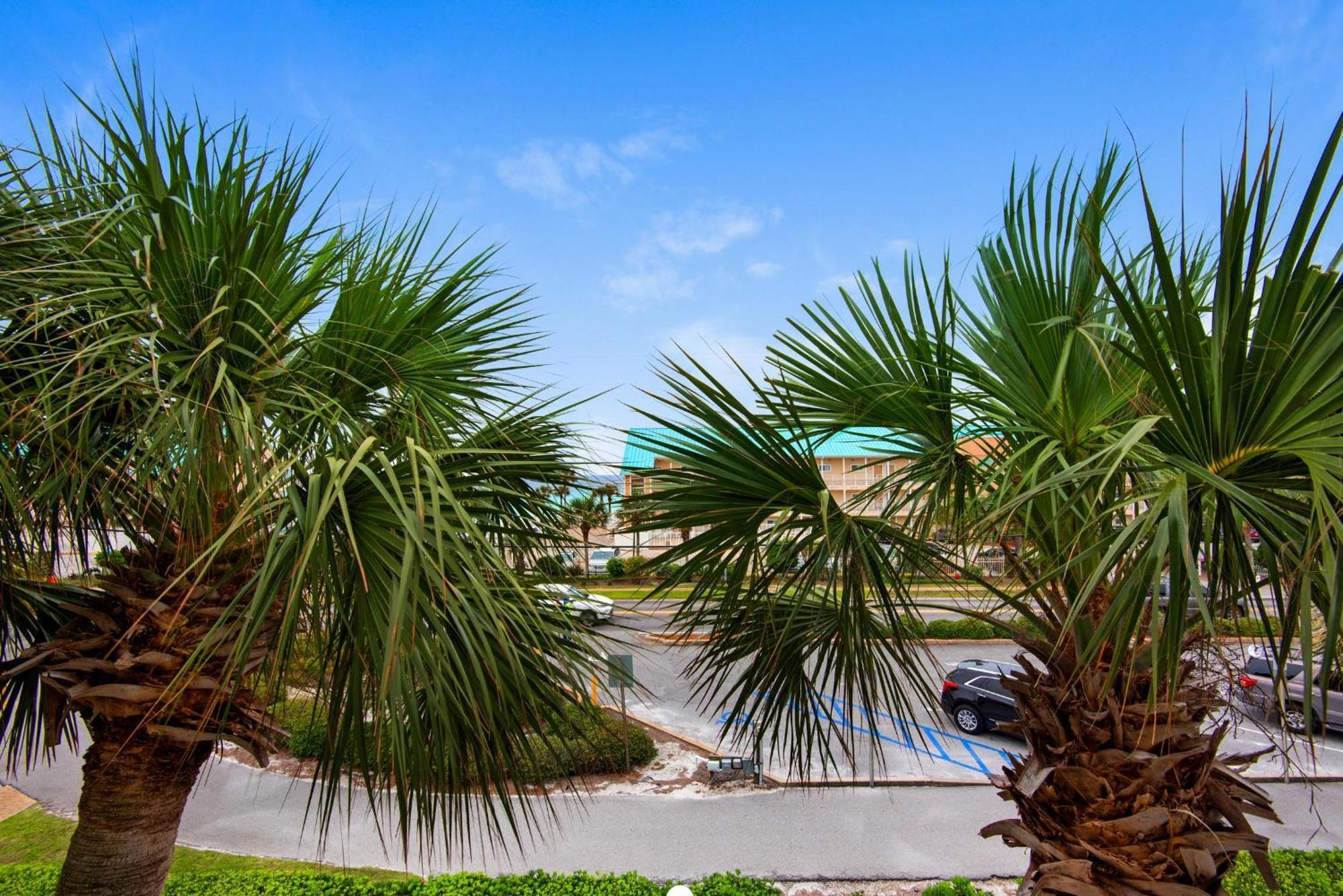 Grand Caribbean West 303 Apartamento *